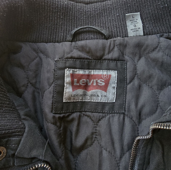 Men's Black Levi Strauss Jacket - Picture 2 of 2